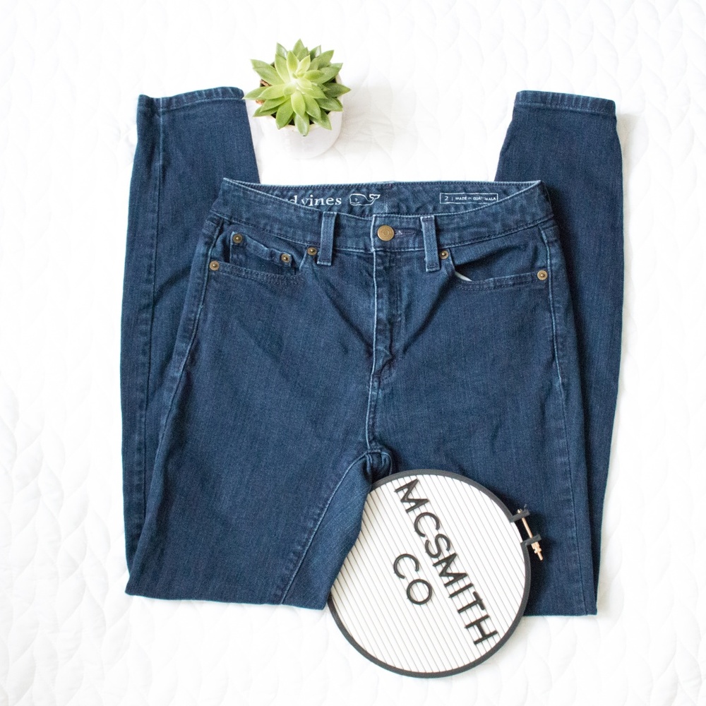 Vineyard Vines | High Waisted Dark Wash Skinny